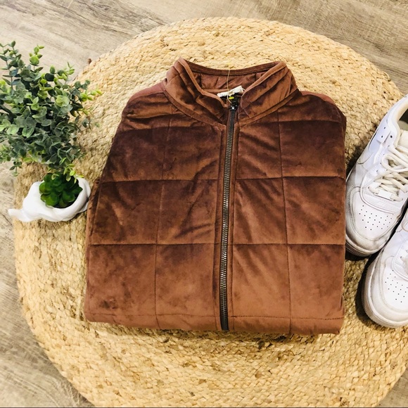 Main Strip Soft Quilted Dusty Pink Jacket - Picture 6 of 15